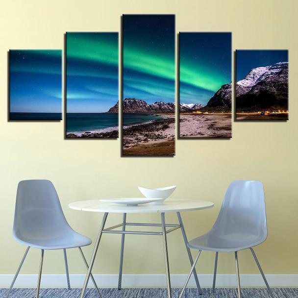 Beautiful Northern Lights Nature Canvas Wall Art