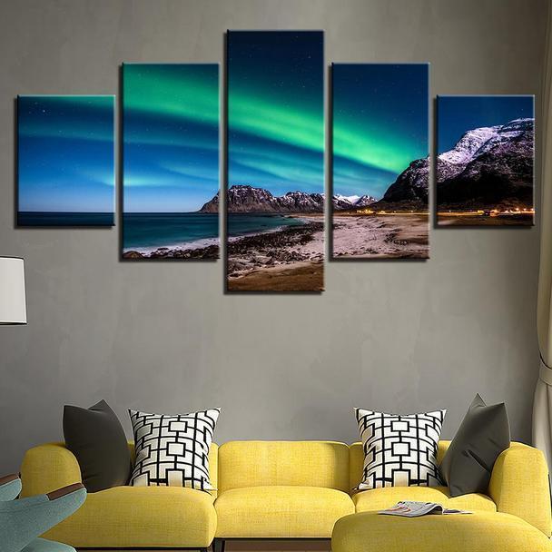 Beautiful Northern Lights Nature Canvas Wall Art