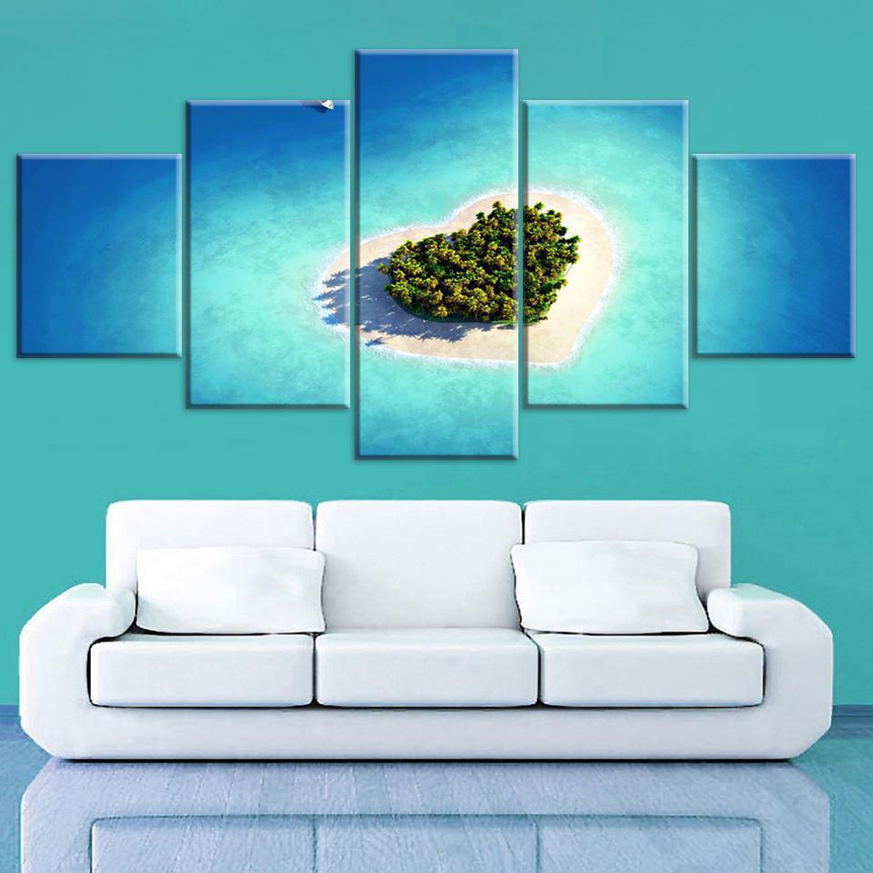 Beautiful Sea Heart Reef Island Tavarua Nature Canvas Wall Art