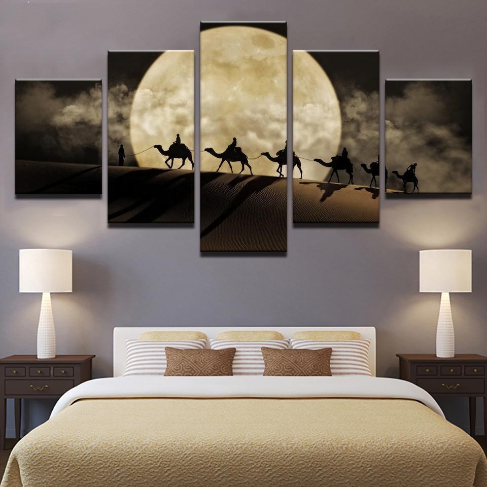 Camel Team Porter Full Moon In Desert Nature Canvas Wall Art