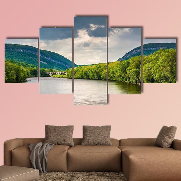 Delaware Water Gap And The Delaware River Nature Canvas Wall Art