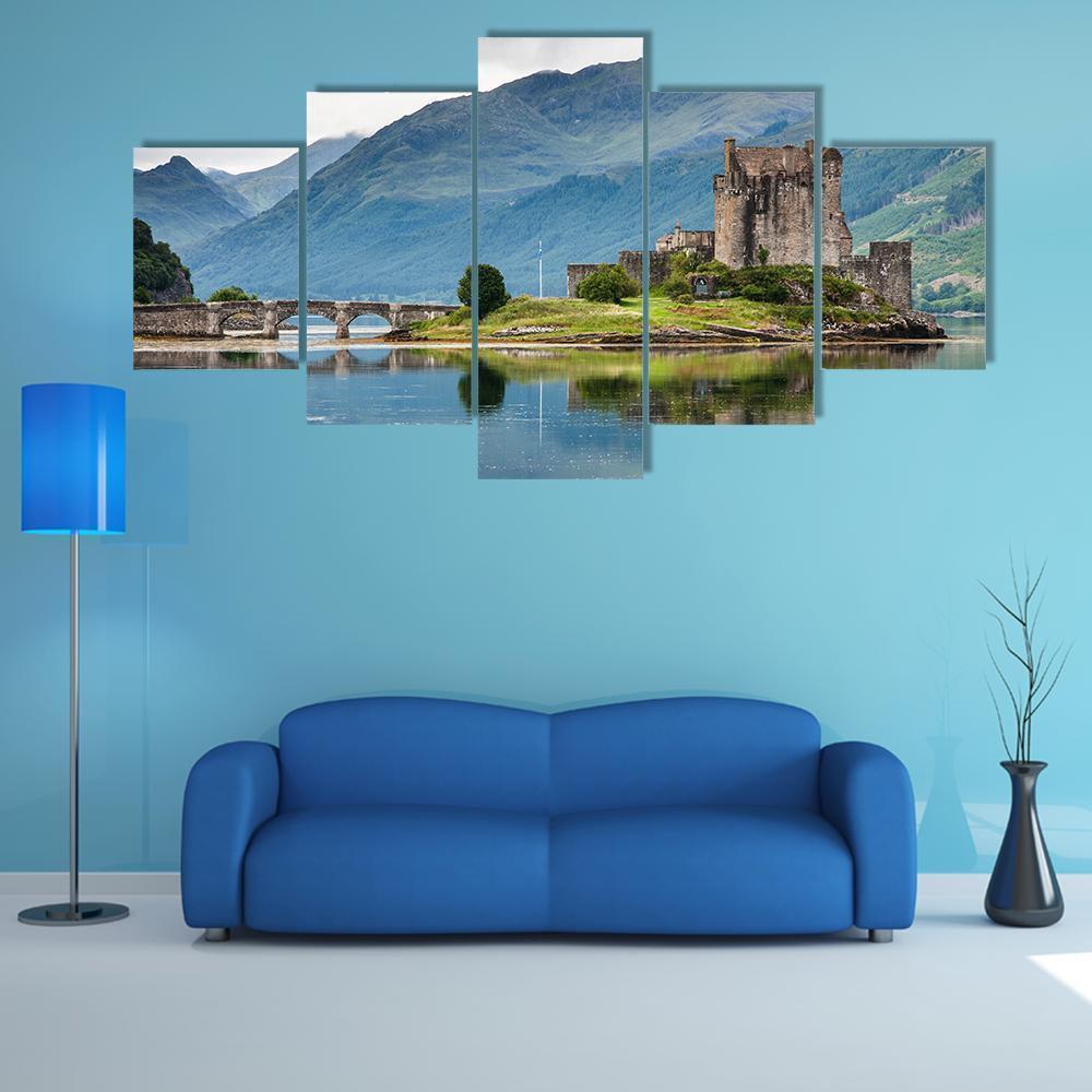 Eilean Donan Castle Nature Canvas Wall Art