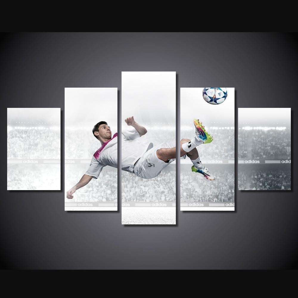Football: Lionel Messi Sport Canvas Wall Art