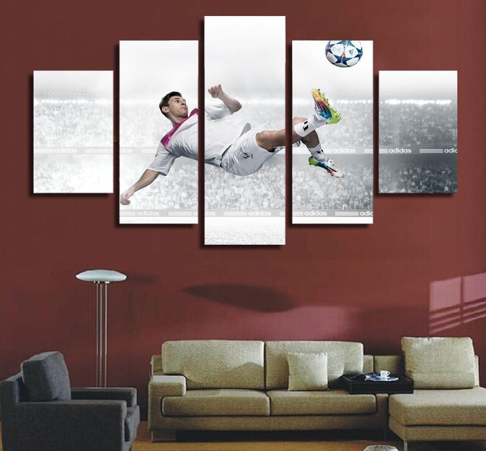 Football: Lionel Messi Sport Canvas Wall Art