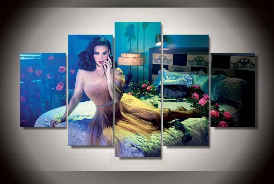 Katy Perry Pin Up Girl Celebrity Canvas Wall Art