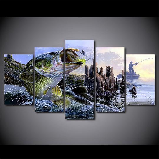Largemouth Bass Animal Canvas Wall Art