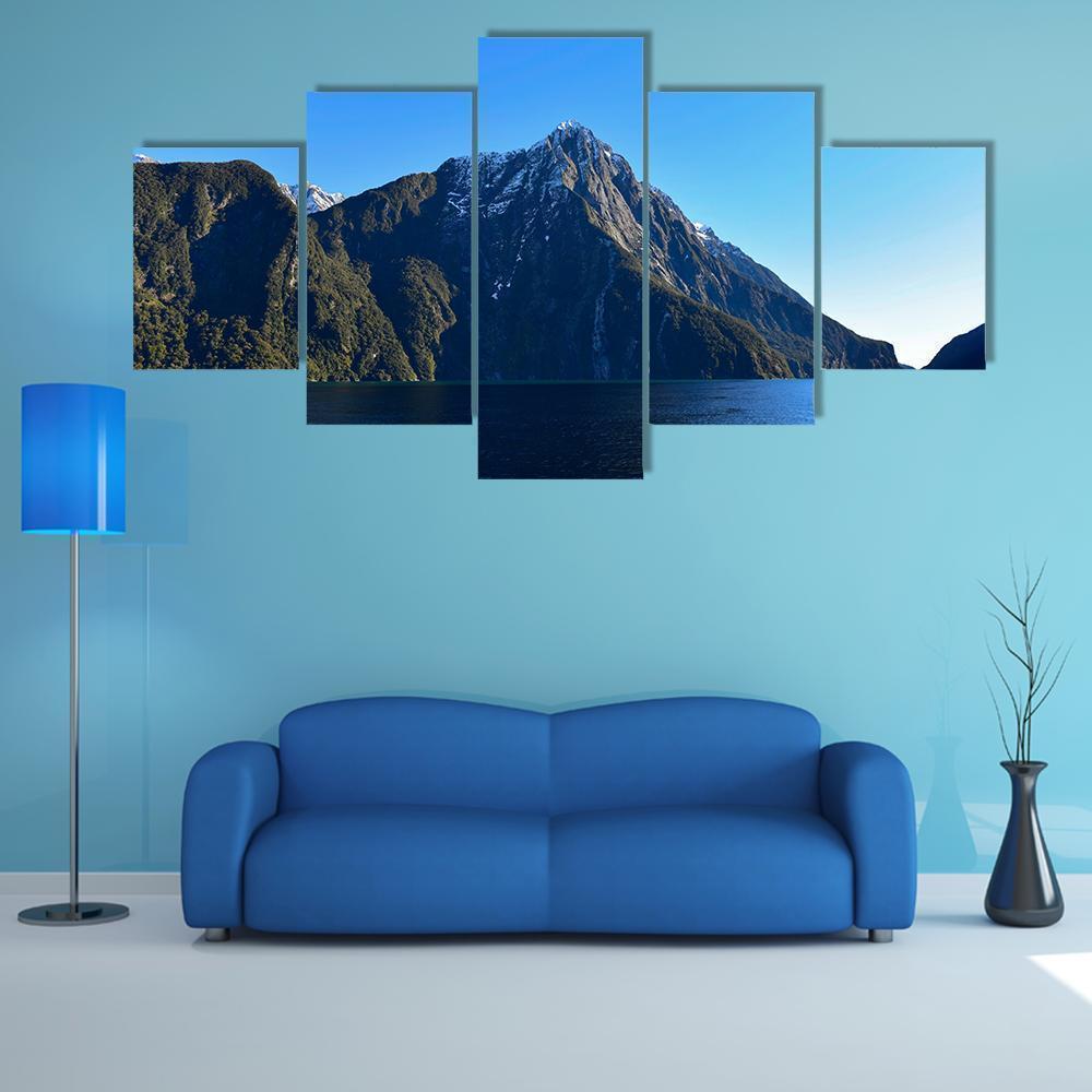 Milford Sound In Fiordland National Park Nature Canvas Wall Art