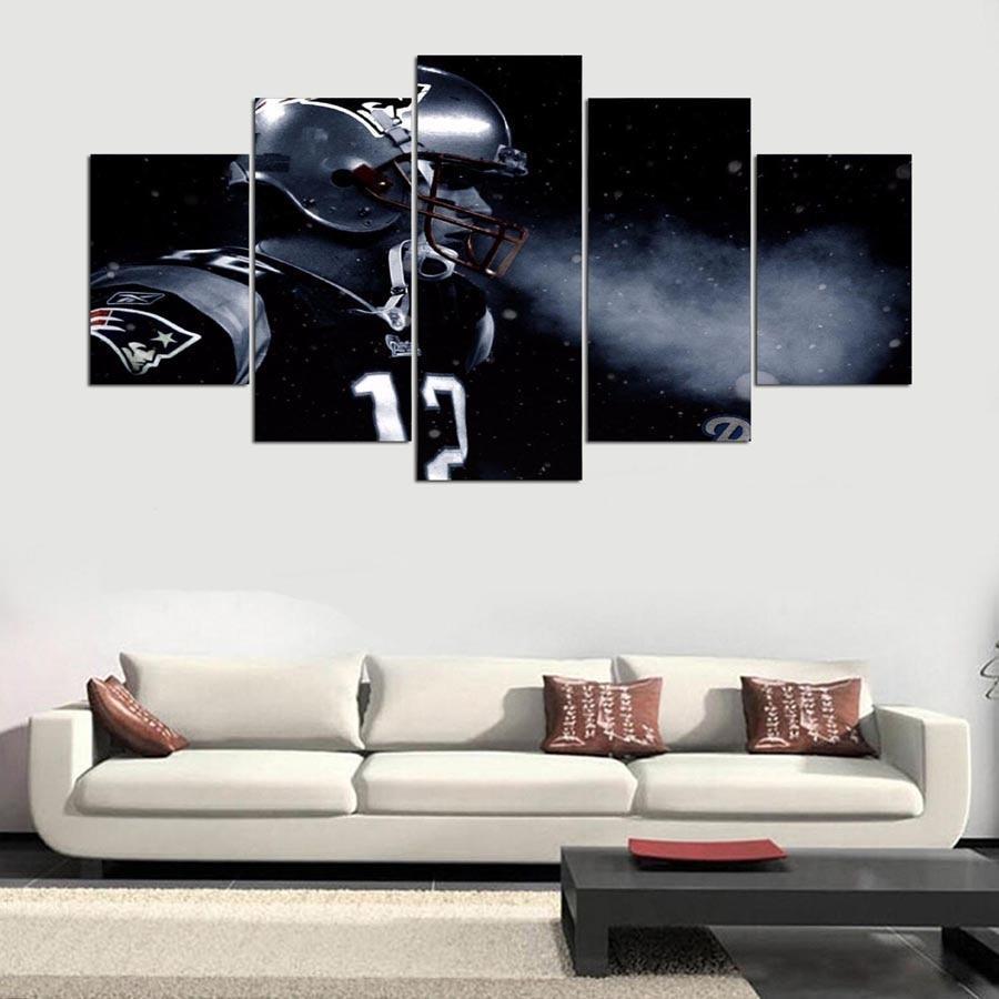 New England Patriot  Footballer Tom Brady Canvas Wall Art