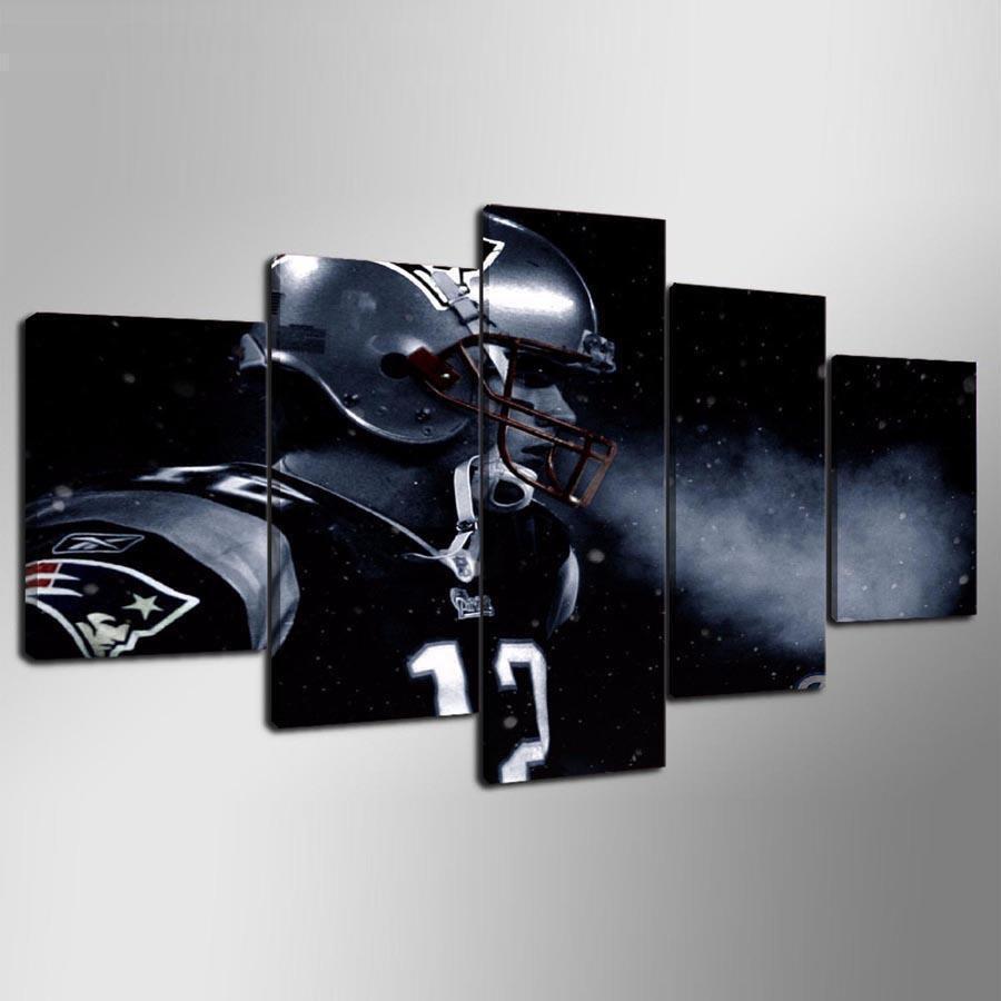 New England Patriot  Footballer Tom Brady Canvas Wall Art