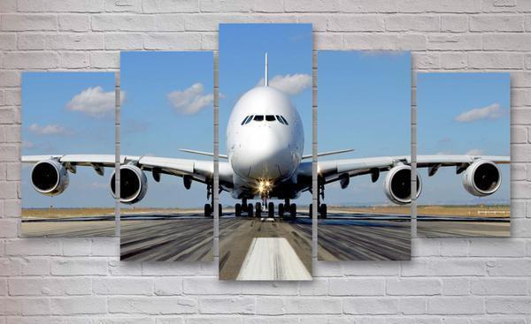 Passenger Airplane Airplane Canvas Wall Art'
